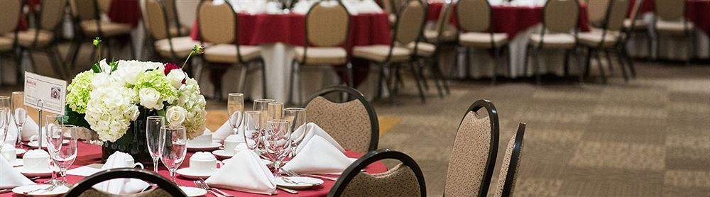 Ramada By Wyndham Rock Hill At Sullivan Center Esterno foto