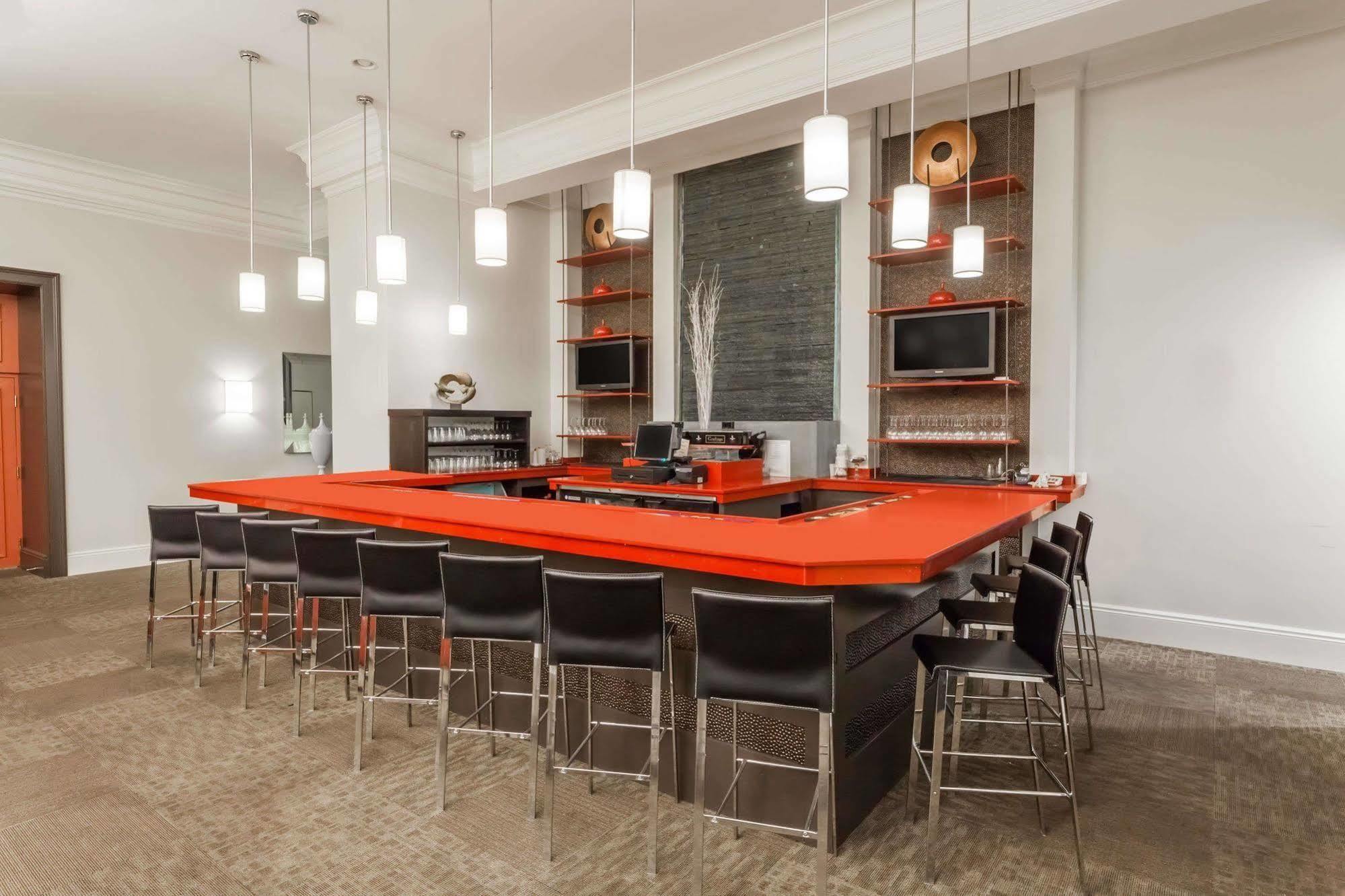 Ramada By Wyndham Rock Hill At Sullivan Center Esterno foto