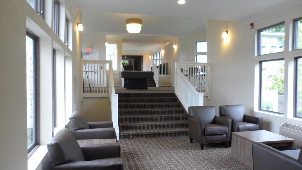 Ramada By Wyndham Rock Hill At Sullivan Center Esterno foto