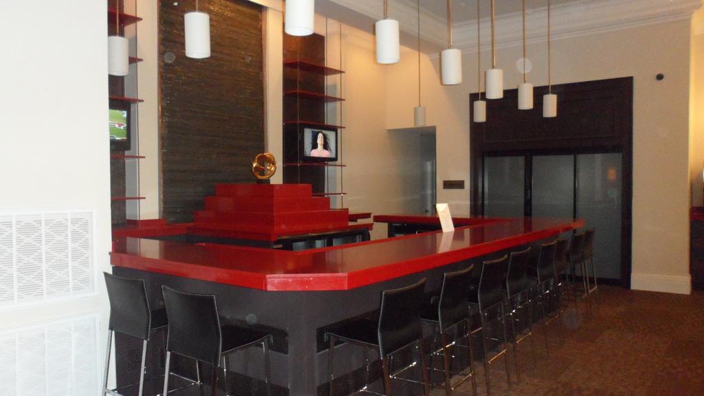 Ramada By Wyndham Rock Hill At Sullivan Center Esterno foto