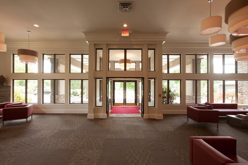 Ramada By Wyndham Rock Hill At Sullivan Center Esterno foto